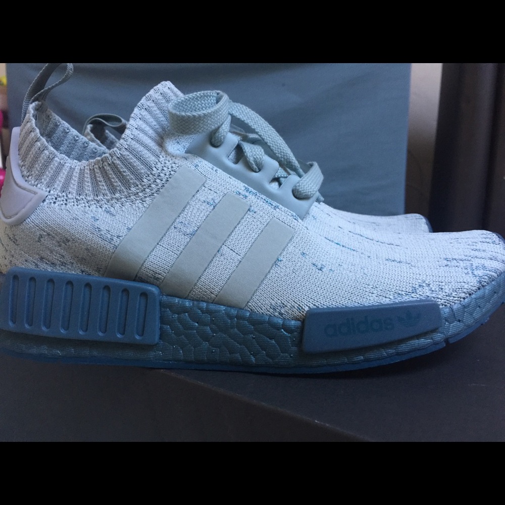 NMD_R1 Prime Knit Women’s Size 7 Adidas Brand New